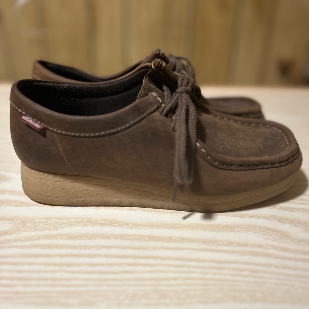 Clarks Wallabee Shoes - Picture 4 of 5